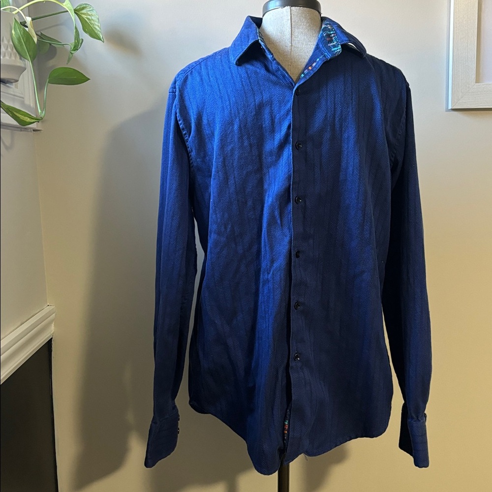 ROBERT GRAHAM button down shirt